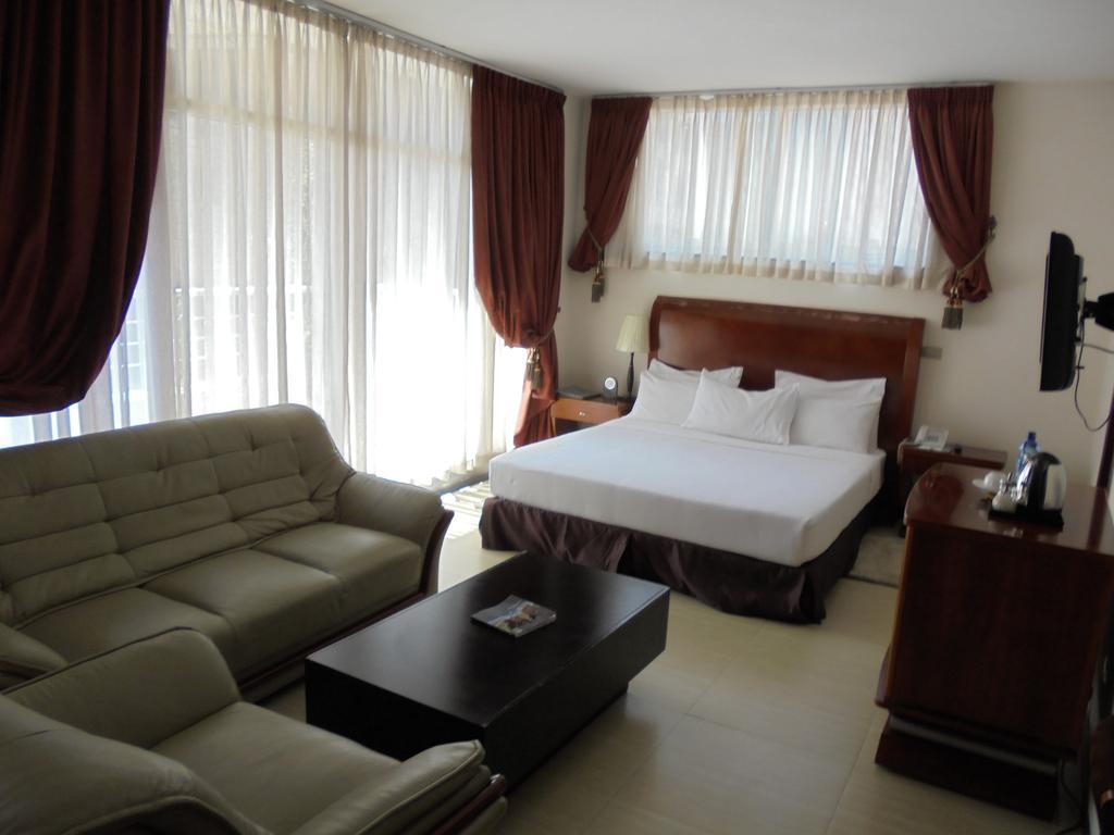 Aphrodite International Hotel Addis Ababa Exterior foto