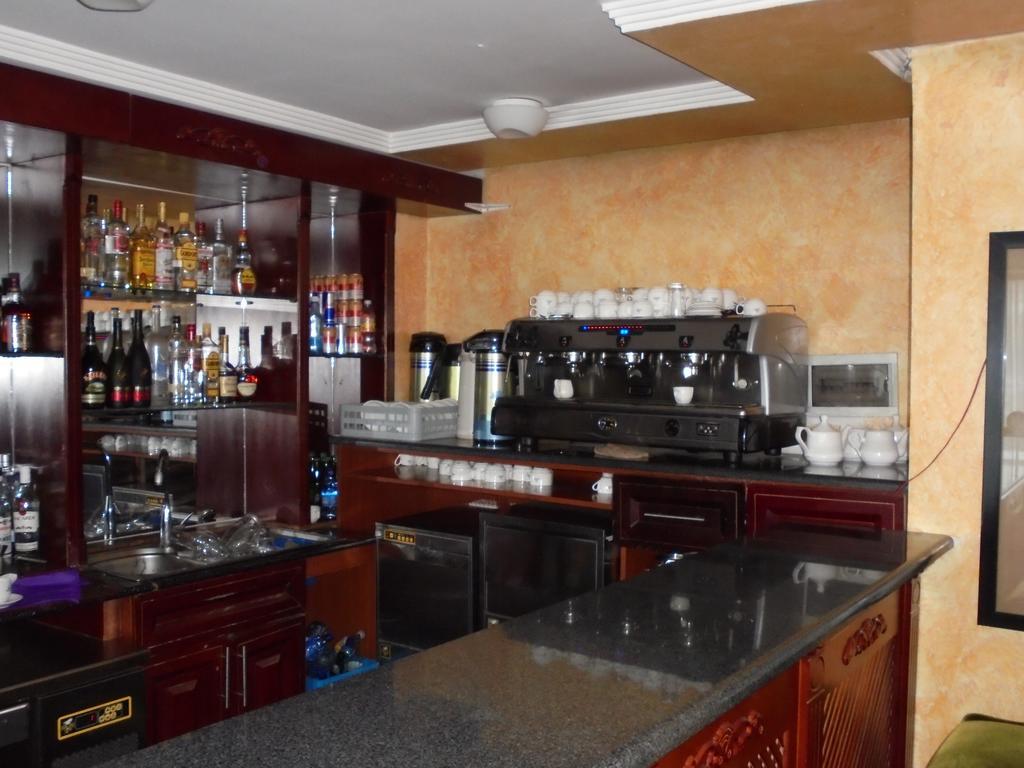 Aphrodite International Hotel Addis Ababa Exterior foto